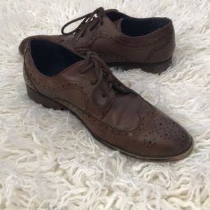 Boys dress up shoes size 2